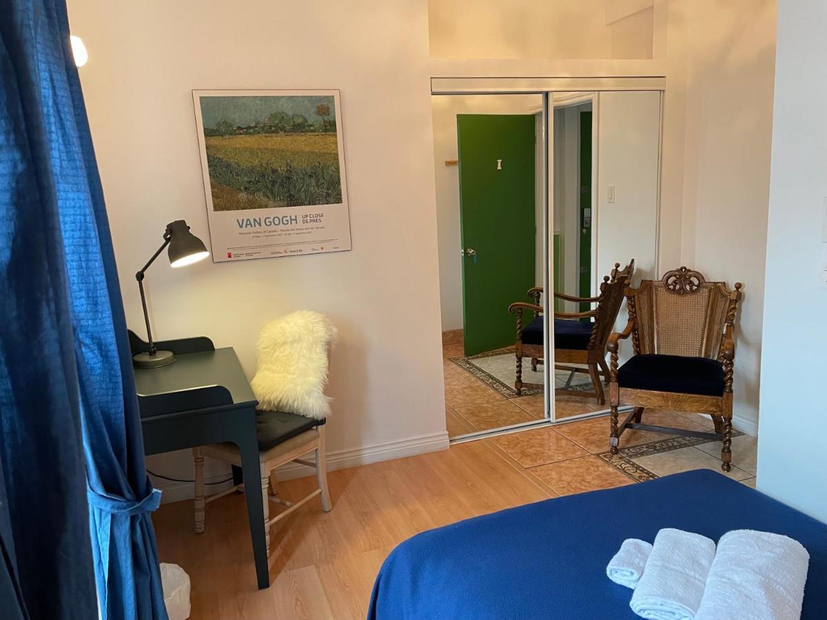 Chambres El Mediterraneo Rooms 몬트리올 외부 사진
